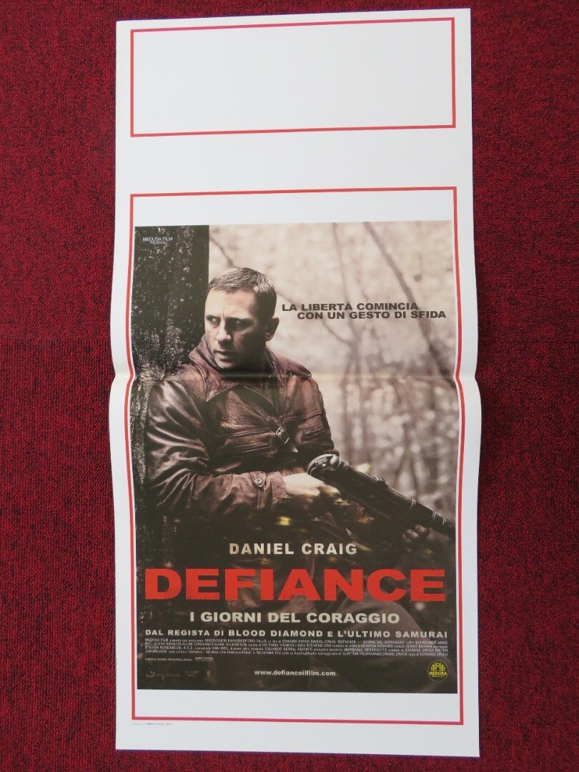 Locandina di Defiance - I giorni del coraggio (2008)