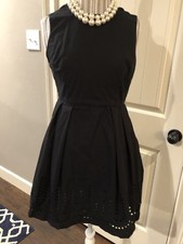 Gap Designed & Crafted Black Dress that is simple and classy-Size 0 (B1)