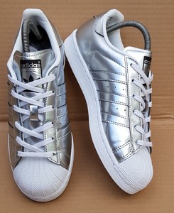 adidas superstar indossate