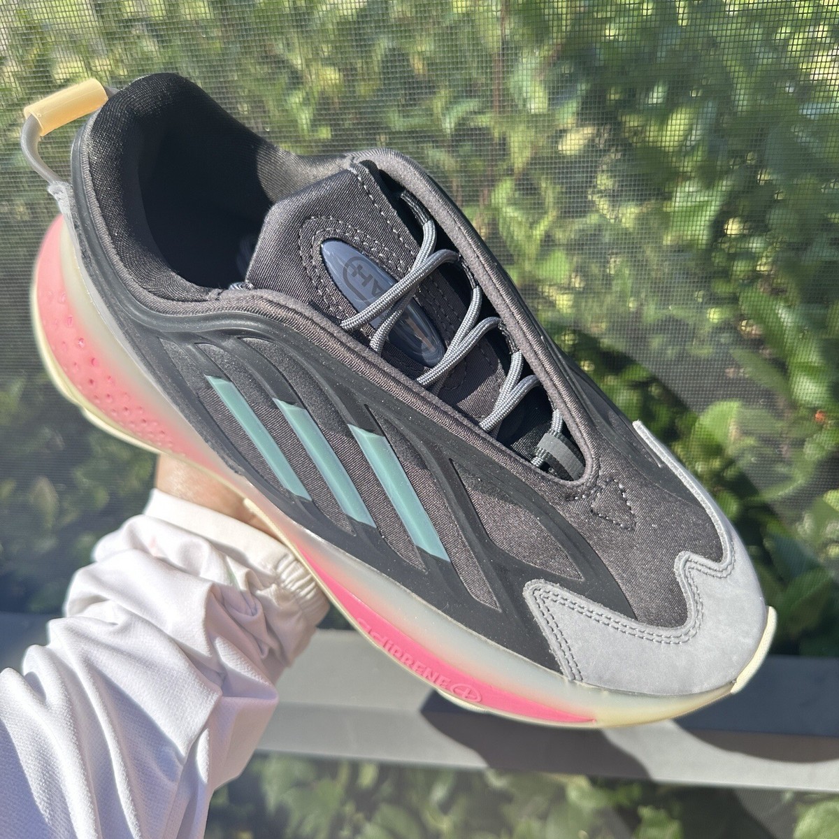 Adidas Ozrah Core Black / Hazy Green / Rose Tone‎ originals shoes size 11.5 New Adidas Ozrah Black Rose Tone Men main image 3
