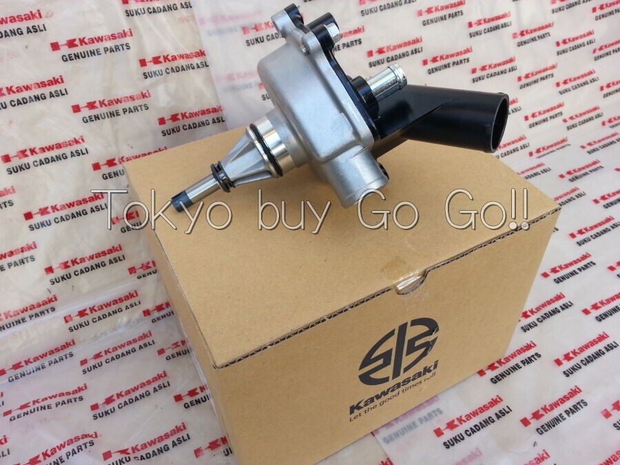 yukkokoko 3Kawasaki Ninja ZX-10R ZX1000 Water Pump 49044-0005 NEW