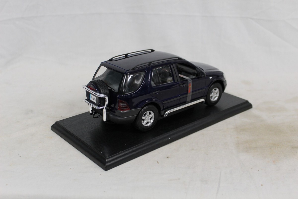 maisto ---- mercedes-benz ml 320 - Comprar Coches en miniatura a otras