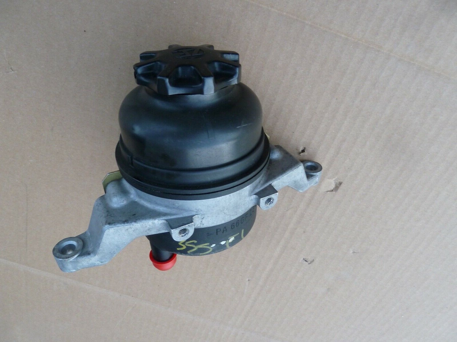 Ferrari F1 Shift Fluid Bottle Assembly F355 Container Reservoir Tank w bracket