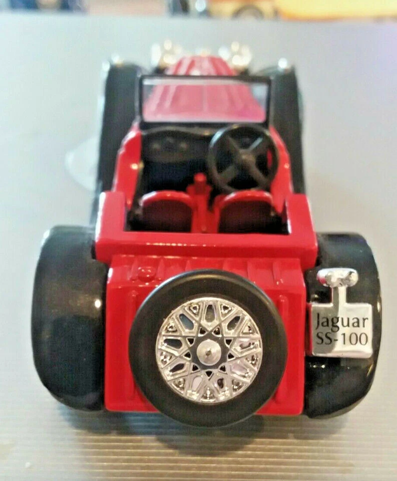  Ray Jaguar SS -100 Red with Black Fenders 1:43 Scale 1999 NO BOX VINTAGE CC2 - Image 4 of 4