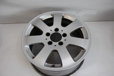 Alu Felge Alufelge vorn links 7.5x16 ET42 Mercedes E Klasse S 211 2114015602