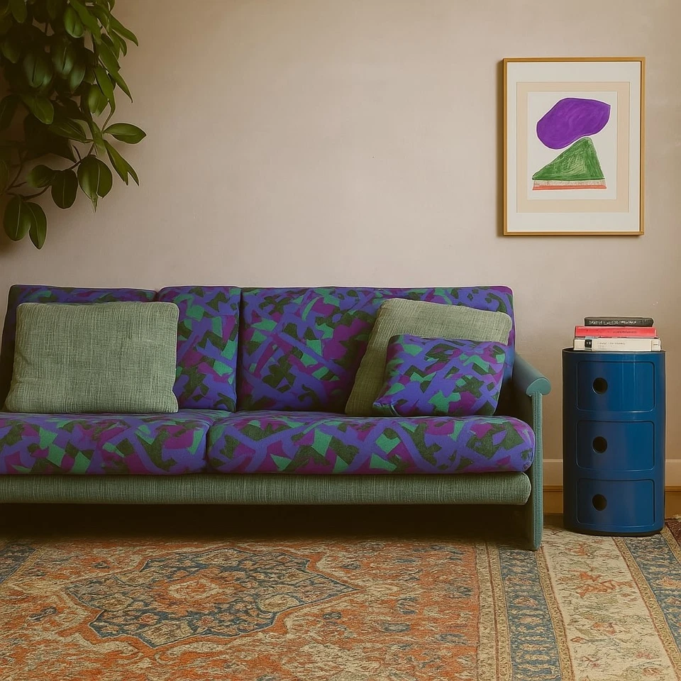 Sofá Vintage 2 Plazas Fantasía Estampado Tela Almohadas Diseño Italia Años 80 Foto 2 de 4
