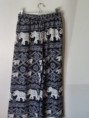 Women's Harem Pants Size 28 X 24 Elephant Print Excellent Condition Yoga