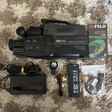 VTG JCPenney VHS HQ Camcorder Kit - Model 686-6230 Rare - Tested and Works