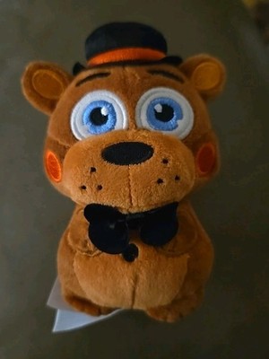 Jazwares Five Nights At Freddys Toy Freddy Mini Plush Blind Box Glow Eyes