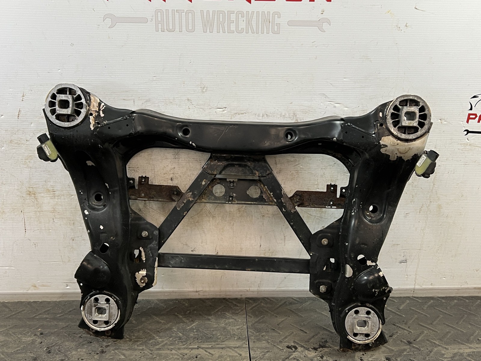 03-07 BENTLEY CONTINENTAL GTC FRONT SUSPENSION CRADLE CROSSMEMBER