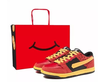 Size 9- Vandy The Pink Spicy Burger Dunks