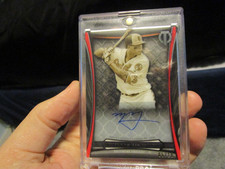 2018 TOPPS TRIBUTE MANNY MACHADO ICONIC PERSPECTIVES AUTO #5/10 - read