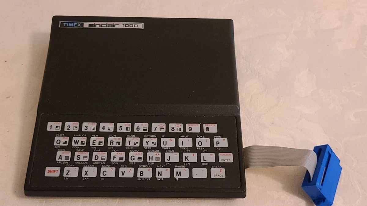 Preços baixos em Sinclair ZX81 Computadores e mainframe Antigos | eBay