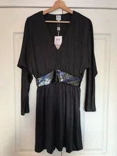 NWT $595 Halston Heritage Deep V SATC Sequin Belt Cocktail Dress Size 8 Medium