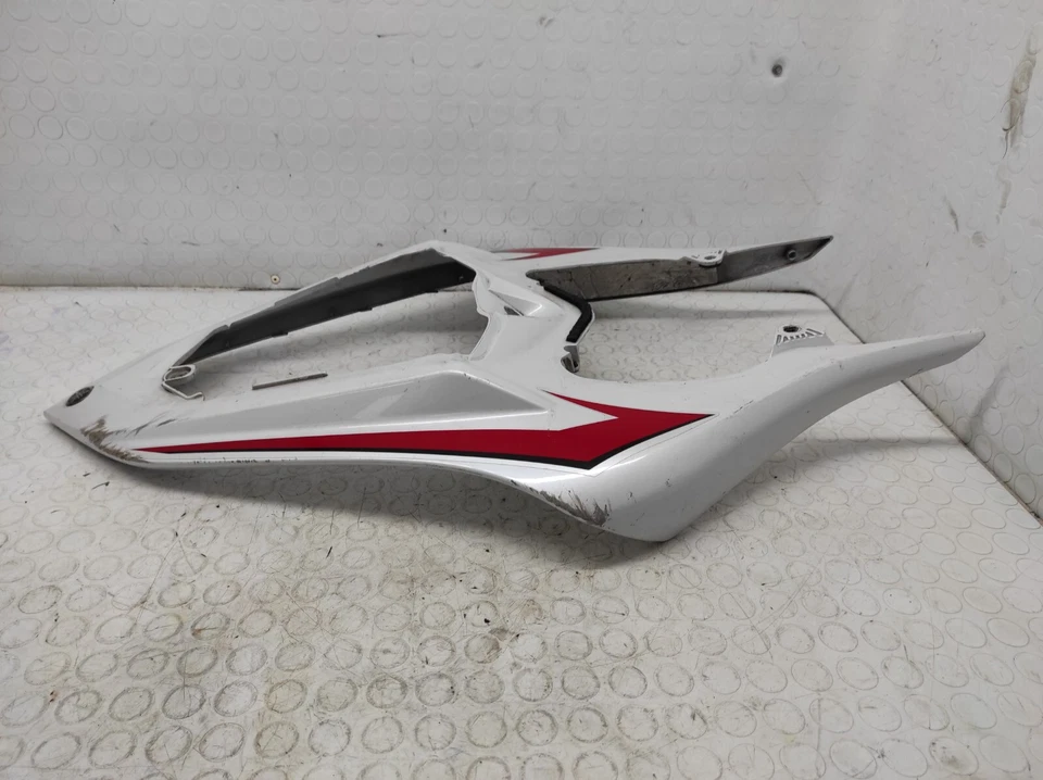 Cola Trasera Con Arañazos Y Lesiones Yamaha YZF-R1 2007/2008 - Imagen 2 de 4