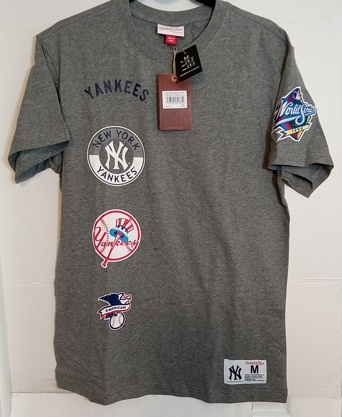 New York Yankees Men's Mitchell & Ness City Collection Tee Medium