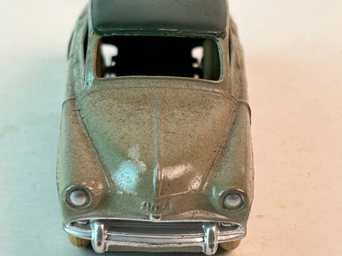 Dinky No. 24U, Simca 9 Aronde Sedan with Original Box - Picture 12 of 20