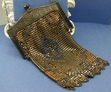 Vintage Art Deco Enameled Design Mesh Handbag