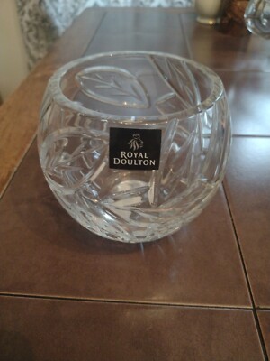 Royal Doulton Leaded Crystal Rose Leaf Bowl