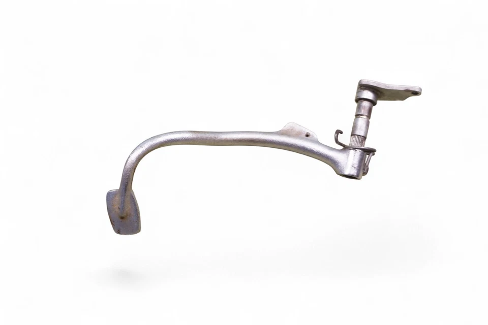 Kawasaki Triple H2 H2750 1973 750 Mach IV 750cc H2A *2154A pedal de freno Foto 4 de 4