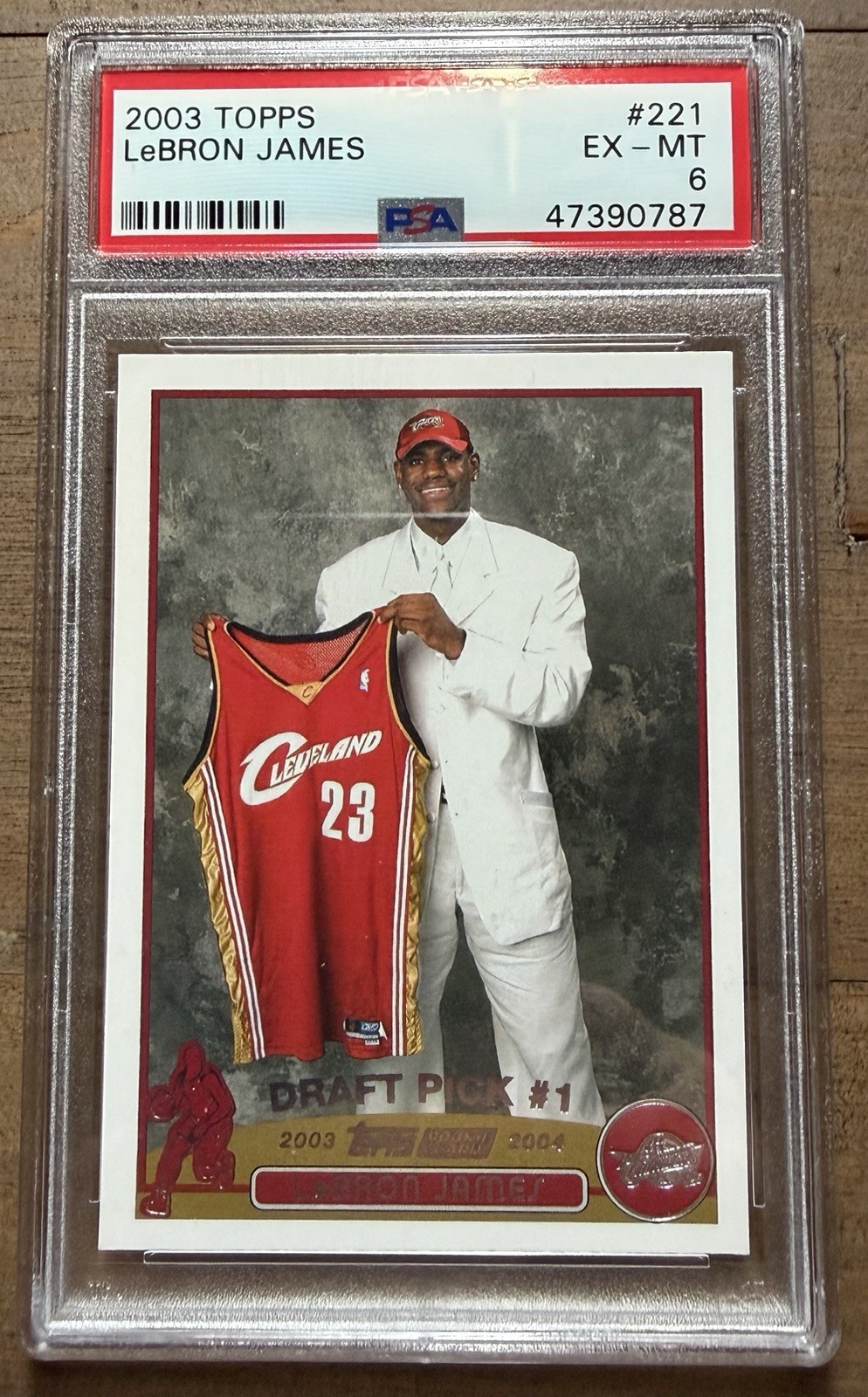 2003-04 Topps Basketball #221 LeBron James RC Draft Pick Rookie Card PSA 6