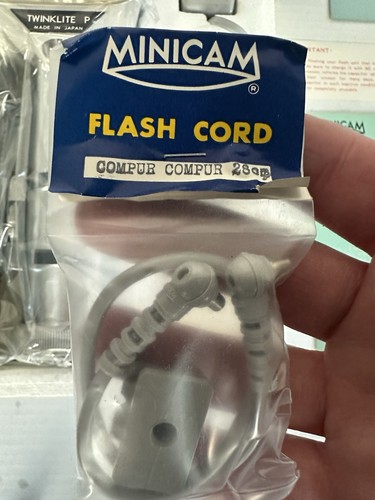 MINICAM TWINKLITE ELECTRONIC FLASH NEW Sealed In Box with Instructions/ camera - 第 3/7 張圖片