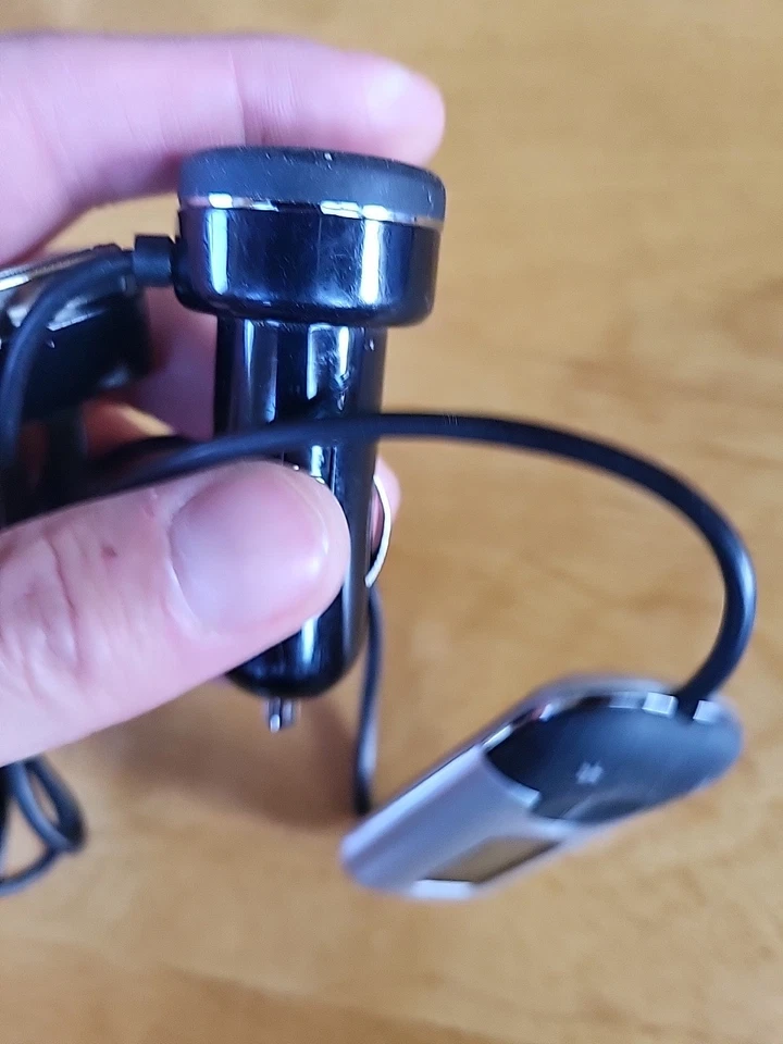 Griffin iTrip Car FM iPod Transmitter  Sansa Charge and Play Via FM Radio Wired - Image 4 of 4