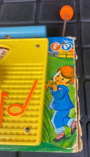 Vintage 1960's Fisher Price Tv- Radio "Little Boy Blue” Music Player - Picture 6 of 15