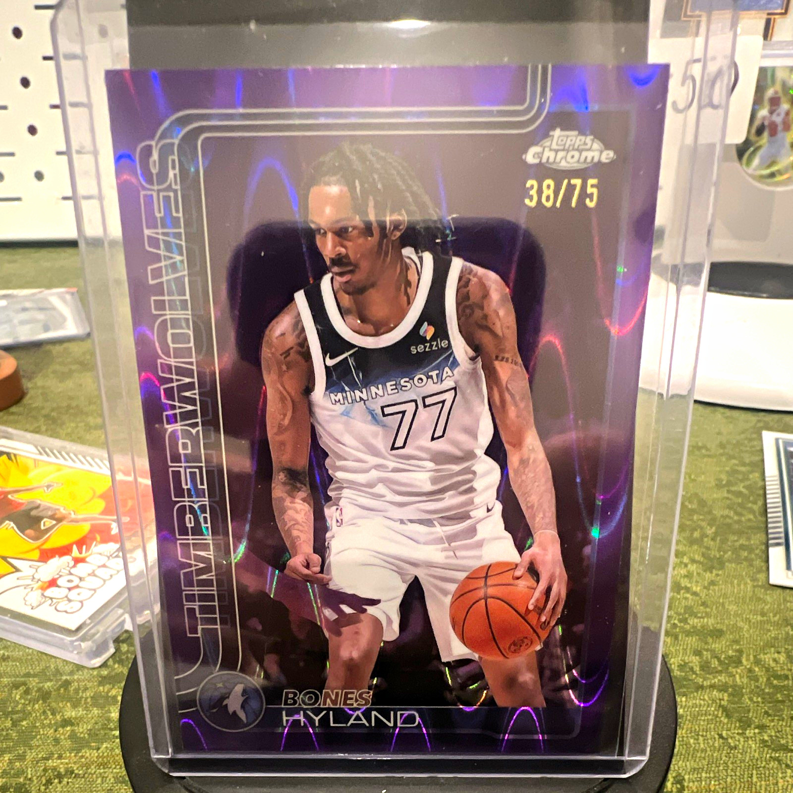 Topps Chrome 2025-26 Bones Hyland #90 Purple Raywave Refractor /75 Wolves