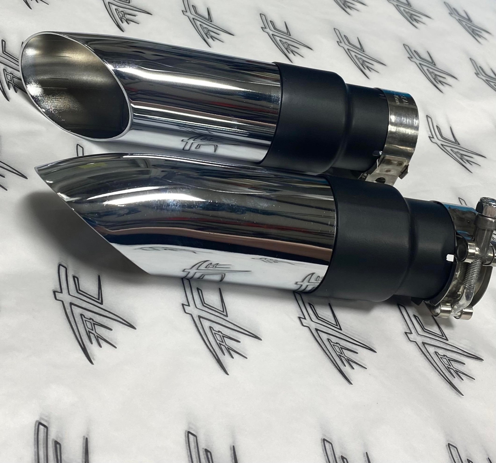 Chrome Dual SlipOn GP Shorty Exhaust Pipes 20082020 Suzuki Hayabusa eBay