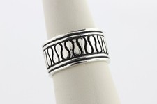 Vintage Etched Loop and Line Design Sterling Silver 925 11MM Band Ring - Size 8