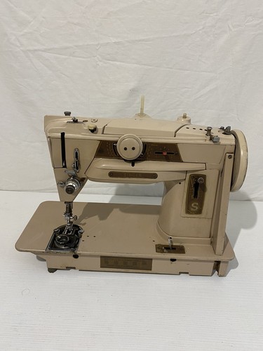 Vintage Singer 401G Slant 'O' Matic Sewing Machine Sold For Parts