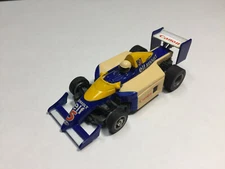 TYCO RENAULT ELF F1 BODY & Roller chassis NOS Model Motoring Aurora AFX 440-X2 