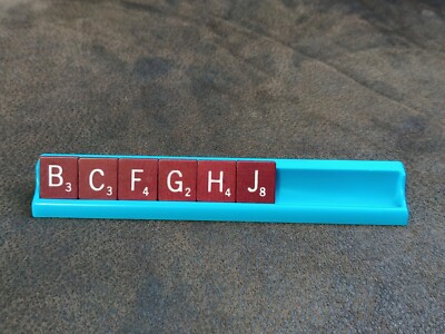 SELCHOW RIGHTER SCRABBLE DELUXE  1977 B-C-F-G-H-J Letters TILES & RACK REDWOOD