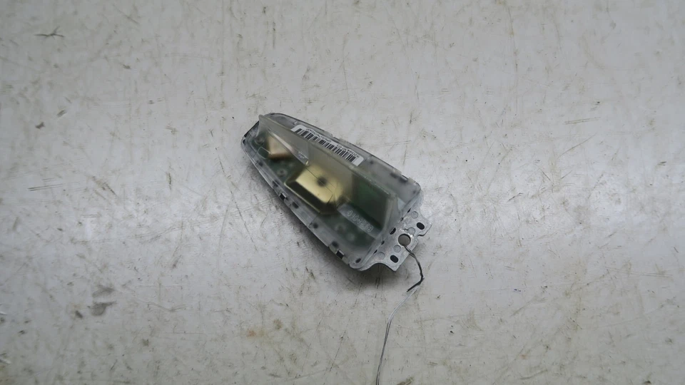 BMW 328i F30 2012-2016 OEM techo exterior antena aleta de tiburón 1683154 Foto 3 de 4