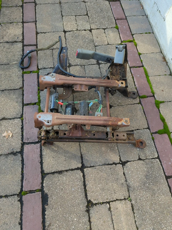 Asiento eléctrico delantero del conductor pista OEM 09 11 12 13 14 15 16 17 18 19 Dodge Ram 3500 Foto 2 de 4