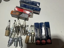 lot of  18 assorted spark plugs 4469 lfr5aix sp-419a zgr6ste 79159 rec12mcc4 etc