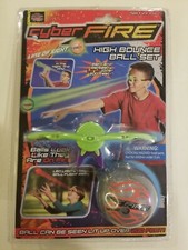 2011 PLAY VISIONS CYBER FIRE GLOW HIGH BOUNCE BALL  LED LIGHT SET NEW