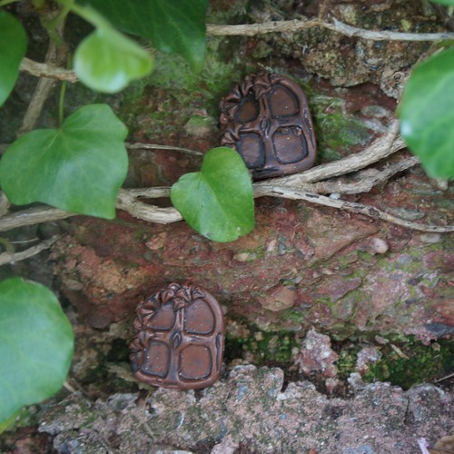 2 x SMALL HOBBIT'S/FAIRY WINDOWS TO COMPLIMENT OUR FAIRY DOOR RANGE - NEW - Picture 2 of 3