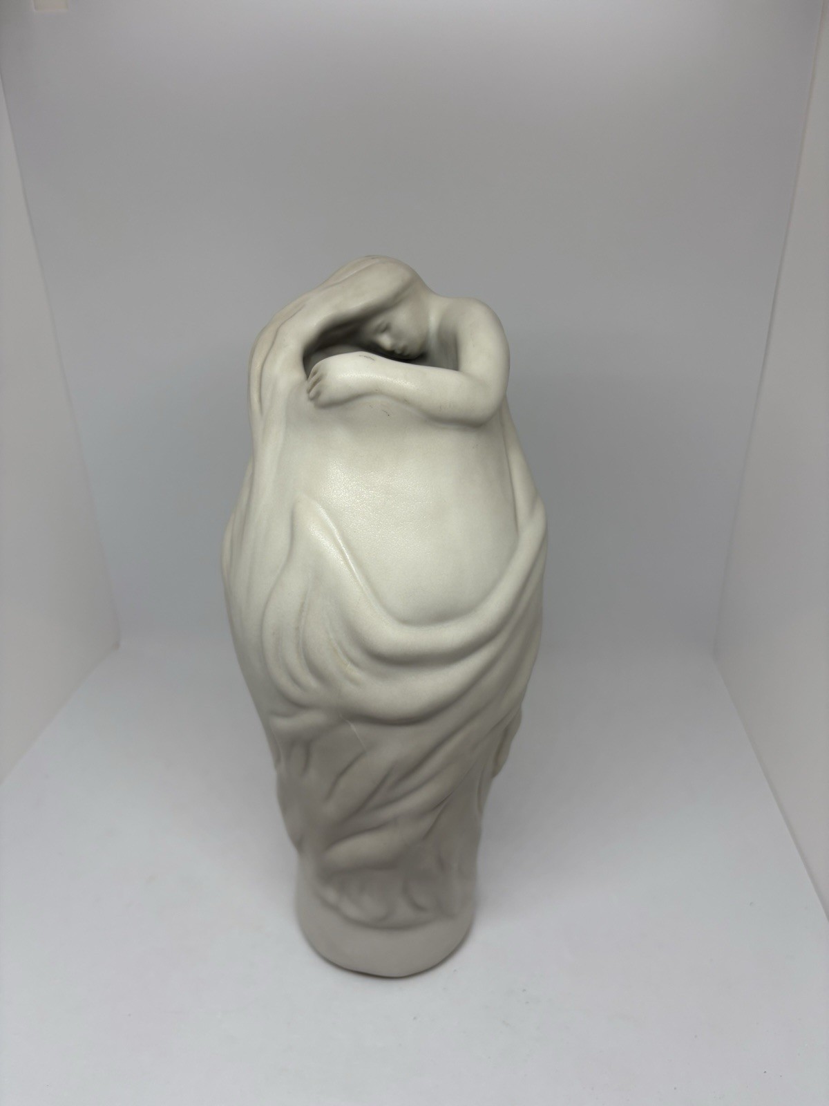 10¼" Early Van Briggle Art Nouveau "Lorelei"  Vase Matte White-
