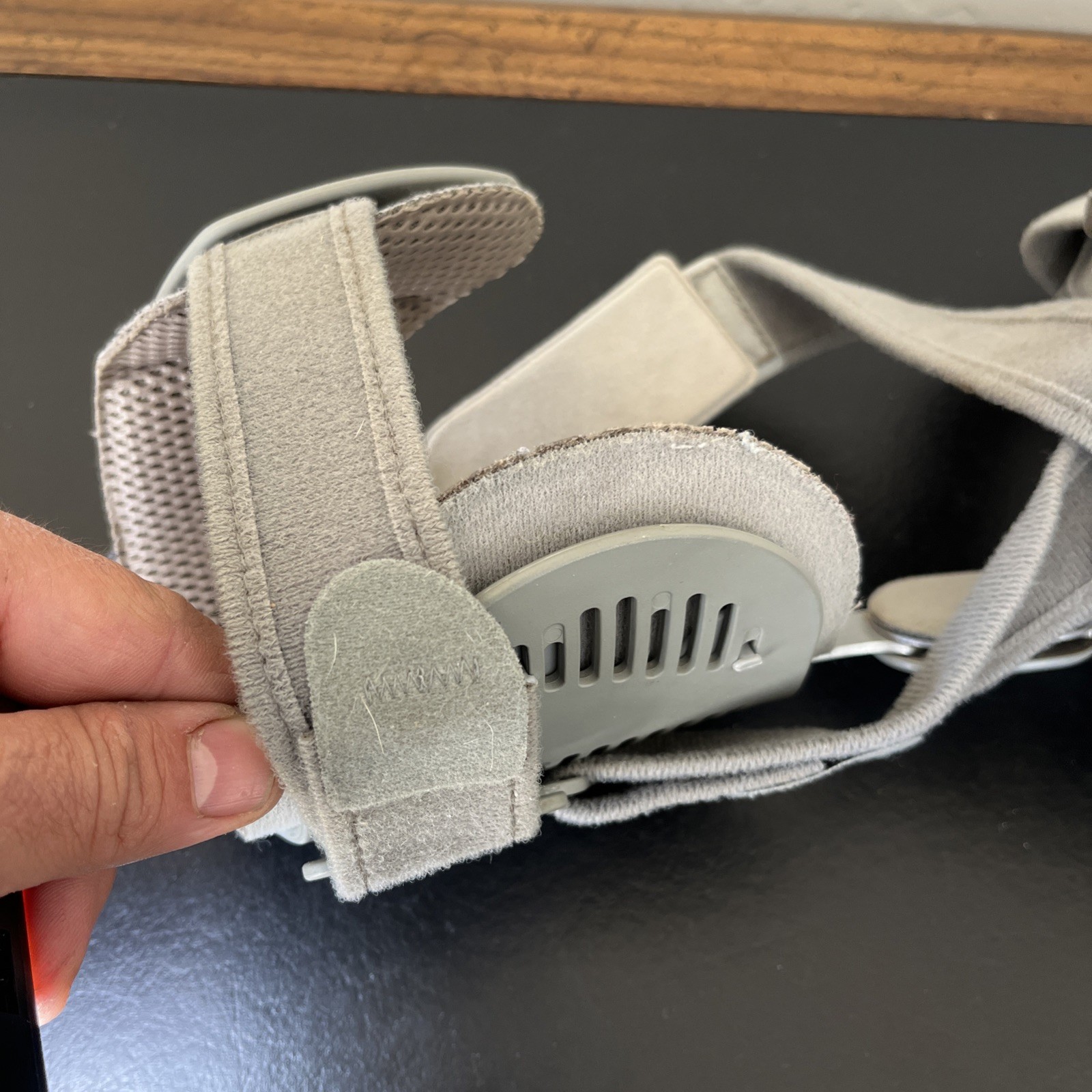 LEFT Ossur Unloader One Knee Brace Adult Size Small LM Left Medial