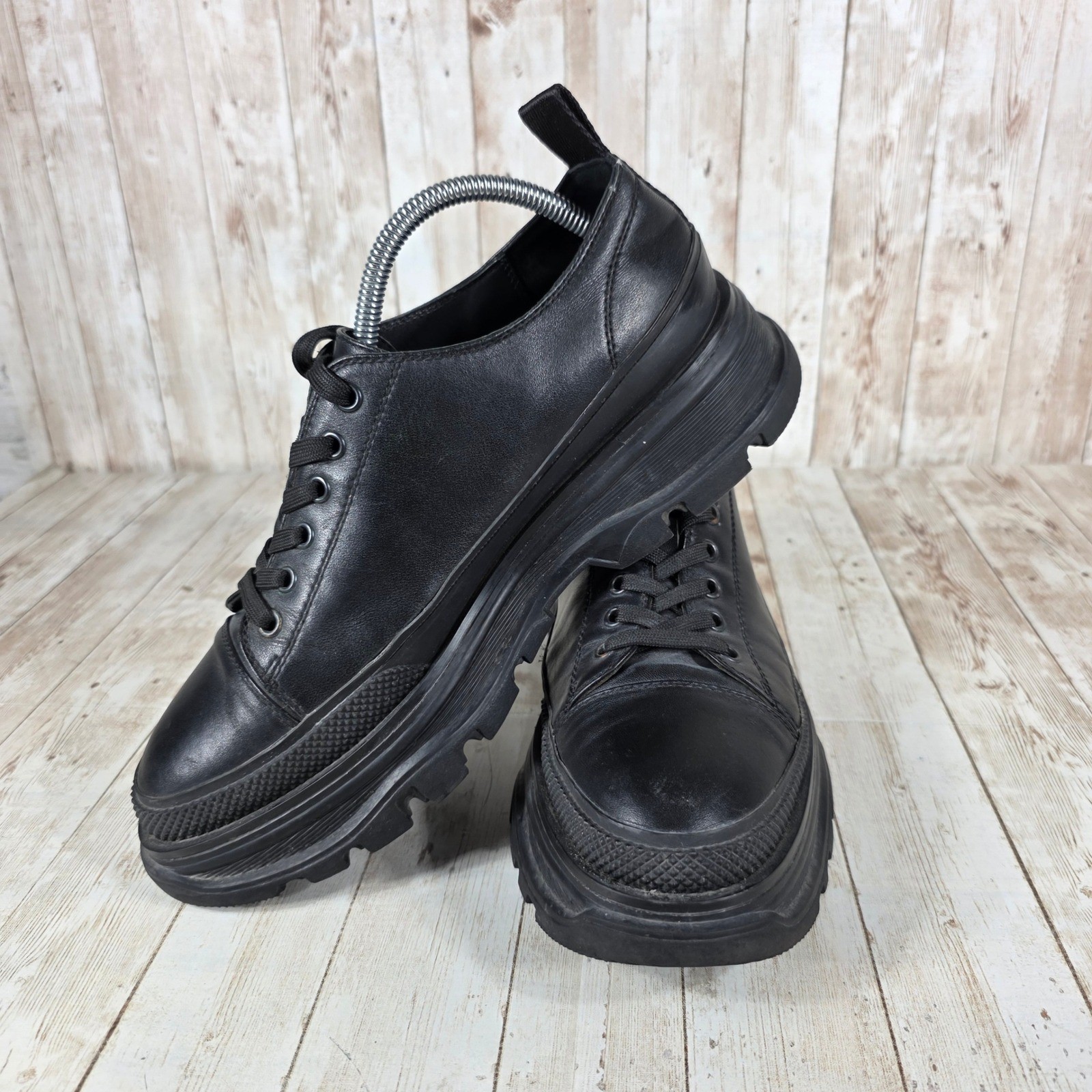 Initial the individual experience Leather Lug Sol… - image 4