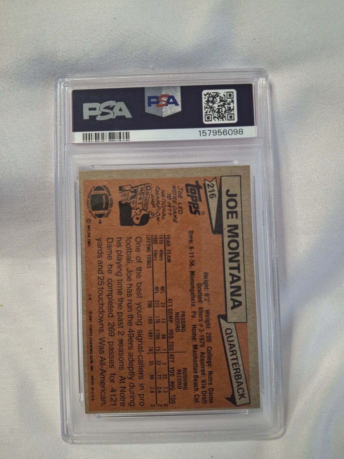 1981 Topps - Joe Montana #216 (RC) PSA 8 view 2