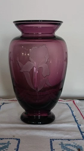 Vintage Fenton Amethyst Iris Glass Vase signed H. Hoover