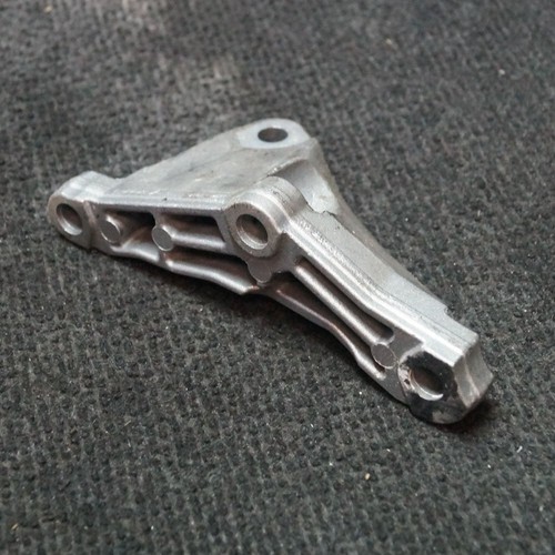 BMW 5 Hochdruckpumpenhalterung F10 520d 2.0 Diesel 135kw 2012 7810698