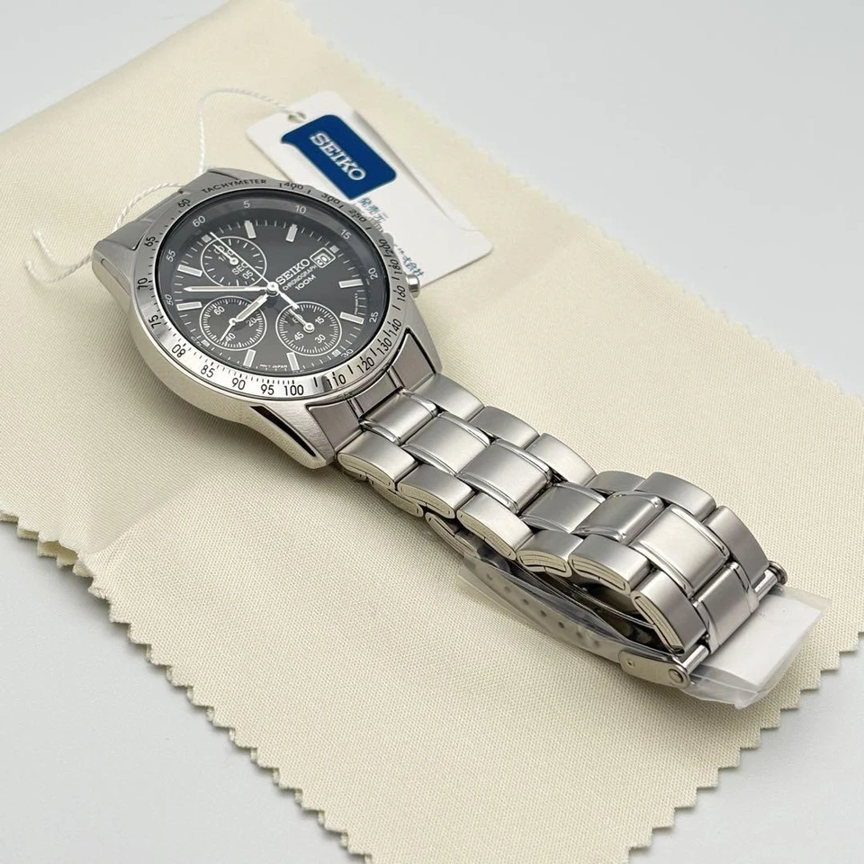 Orologio da uomo SEIKO Chronograph SND367PC in acciaio inossidabile nero argento - Immagine 3 di 4