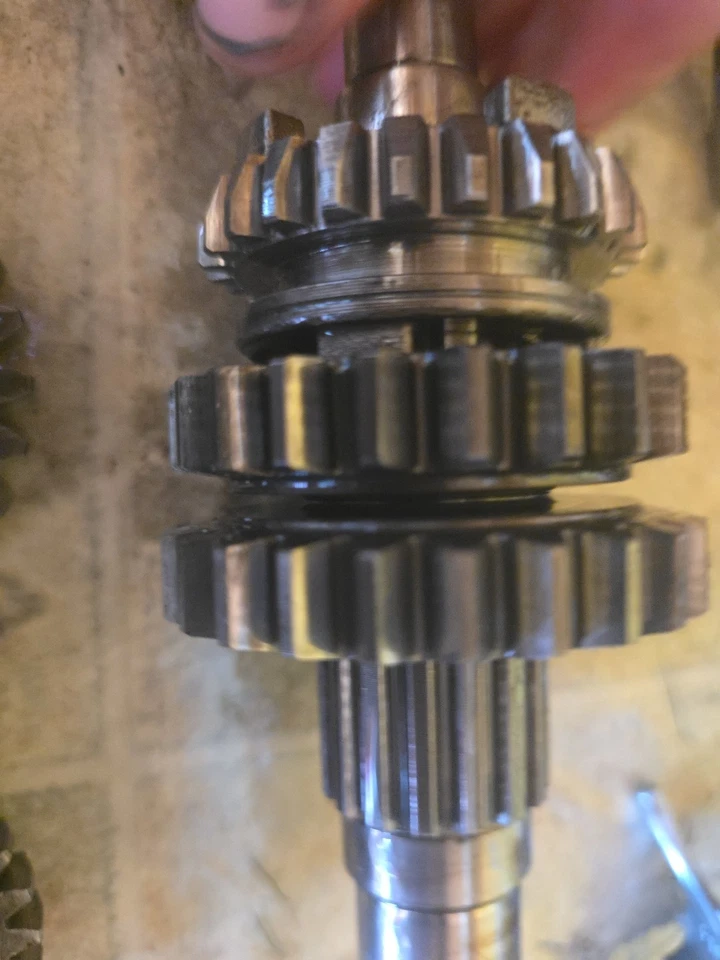 04 Kawasaki KX 125 KX125 transmisión engranajes eje  Foto 3 de 4