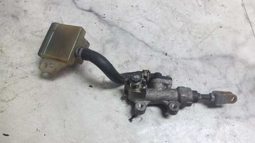 98 Suzuki GSXR GSX R 750 GSXR750 Rear Back Brake Master Cylinder