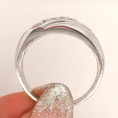0.12ct Round Brilliant Cut Diamond Ring in 14k White Gold - Picture 2 of 3
