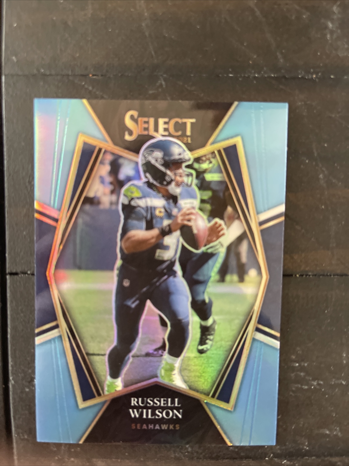 2021 Panini Select Premier Level Light Blue Prizm /99 Russell Wilson #130